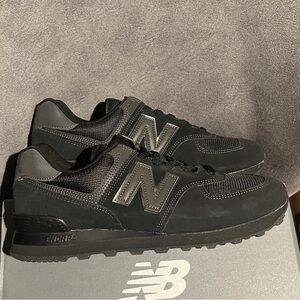 New Balance Men’s Sneakers 574 Black Size 10.5 US